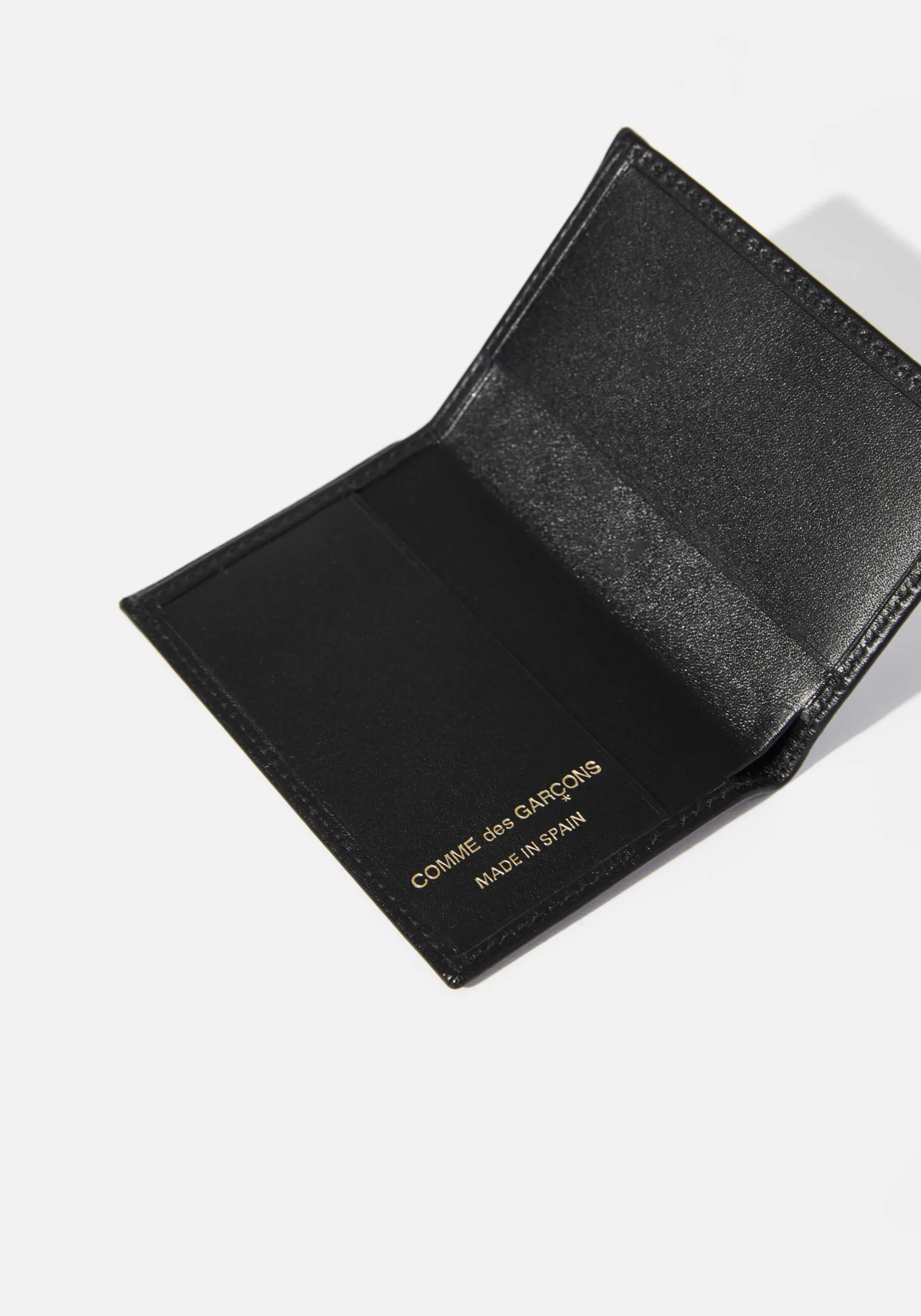 COMME DES GARCONS CARD WALLET