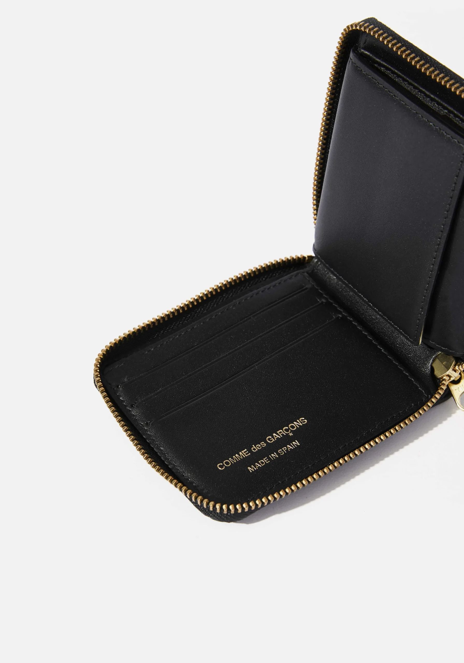 COMME DES GARCONS CLASSIC WALLET