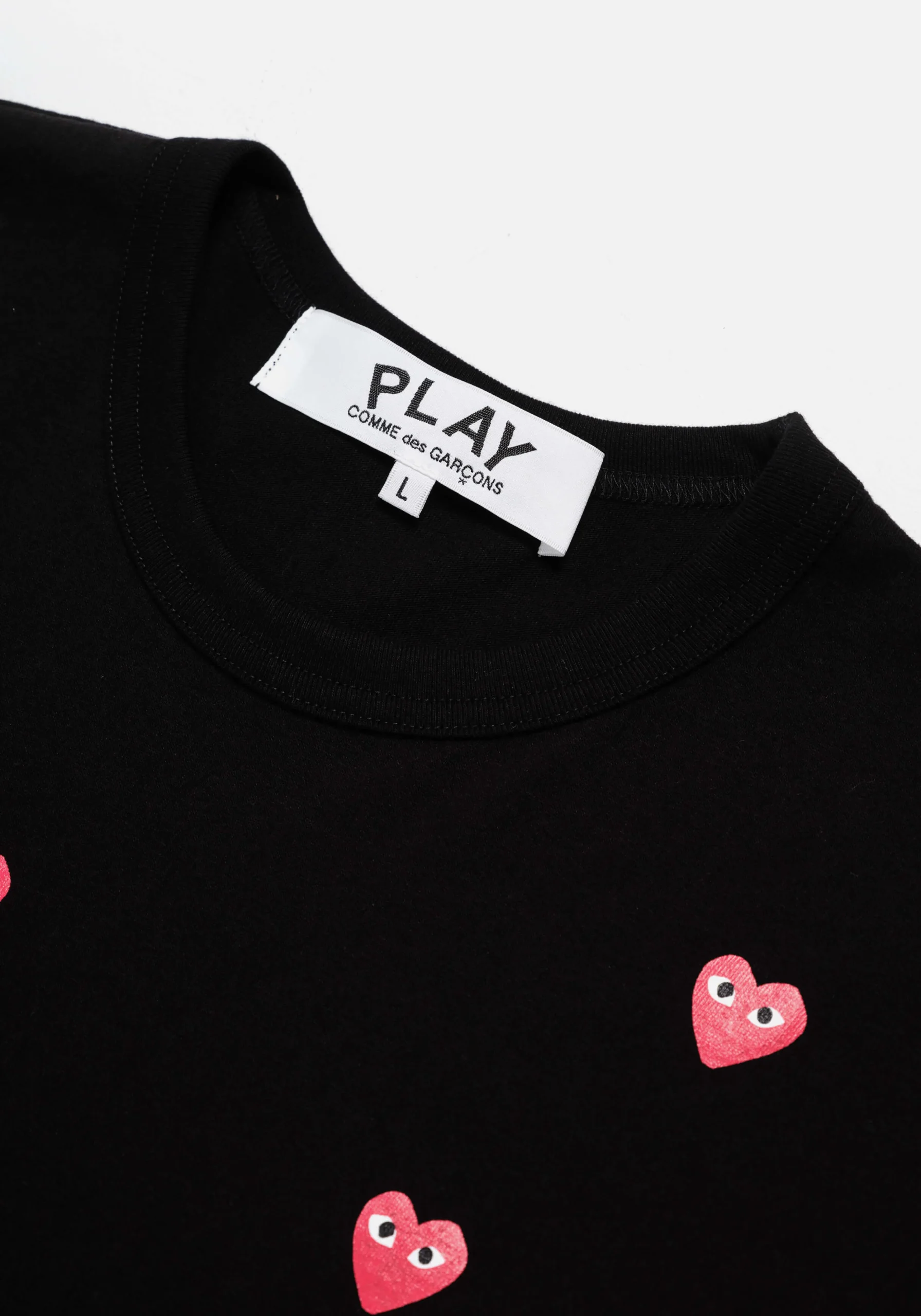 COMME DES GARCONS MULTI RED HEART LOGO T-SHIRT