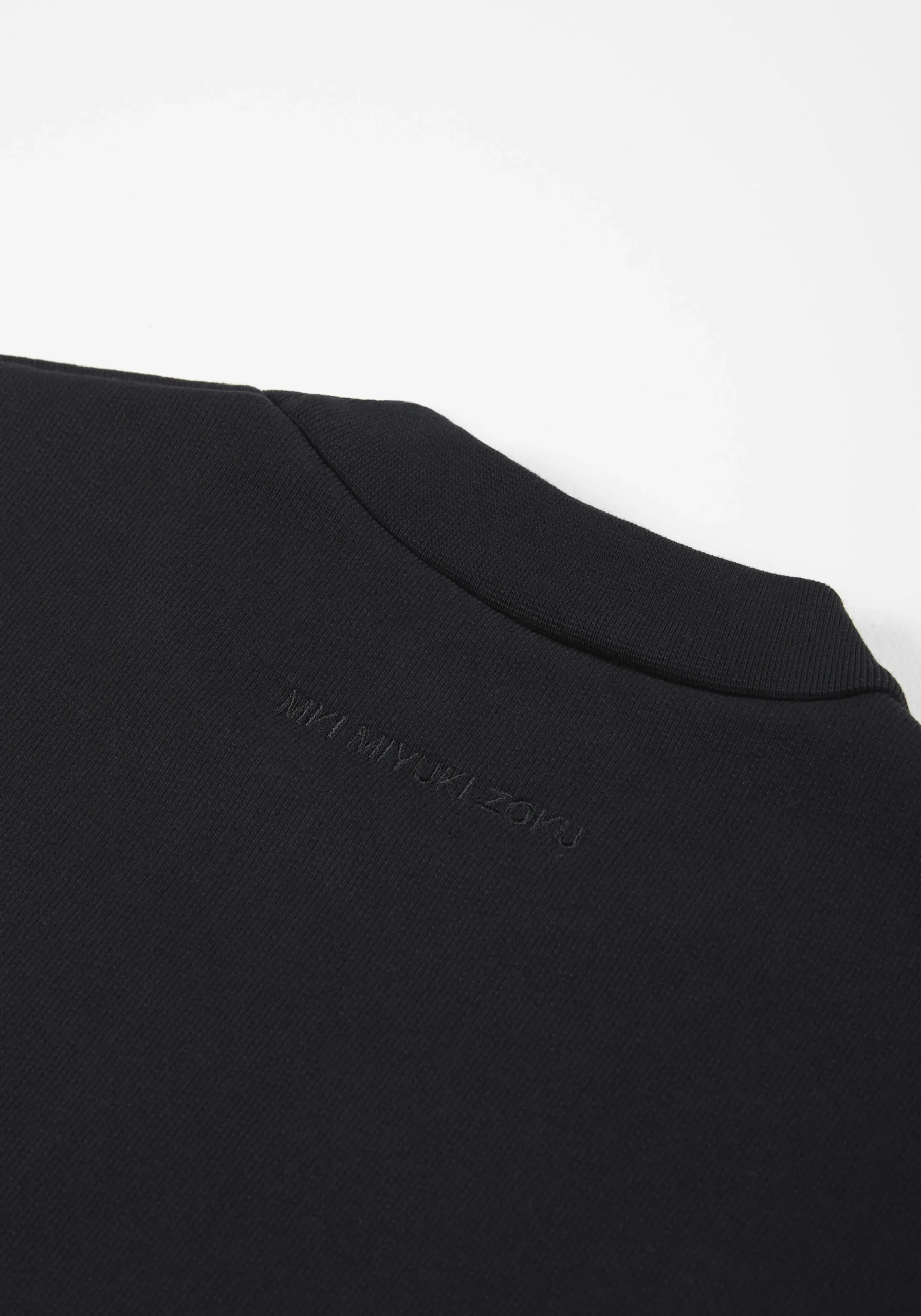 MKI 800 GSM SUPERWEIGHT CREWNECK