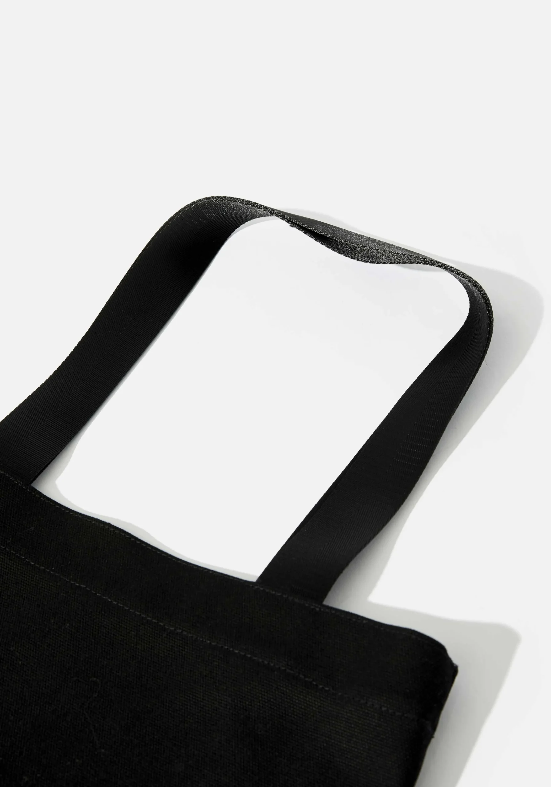 MKI CANVAS EVERYDAY TOTE BAG
