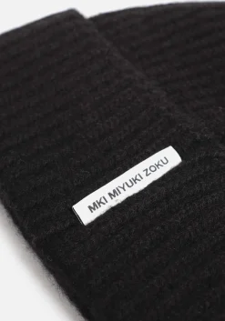 MKI CASHMERE RIBBED BEANIE