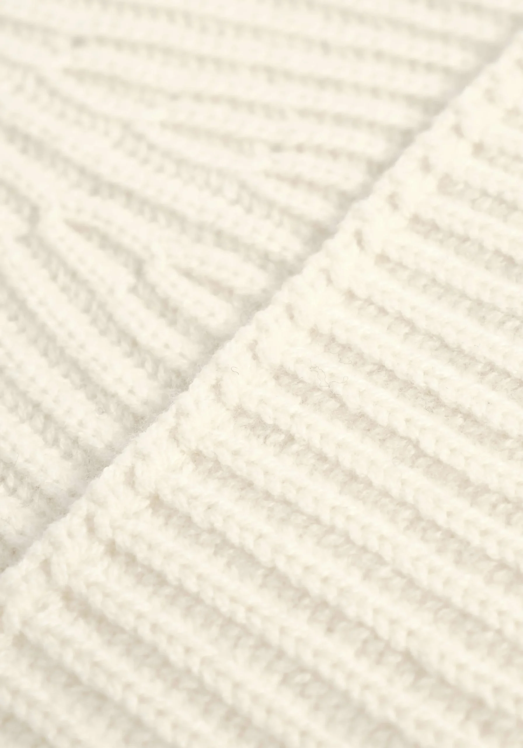 MKI CASHMERE RIBBED BEANIE