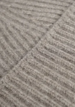 MKI CASHMERE RIBBED BEANIE
