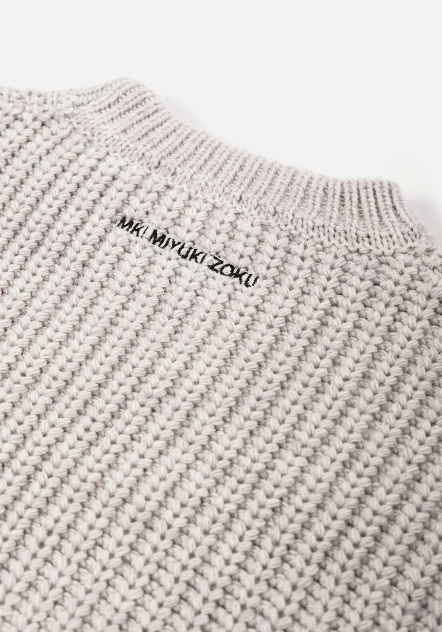 MKI CHUNKY RIB KNIT CREWNECK