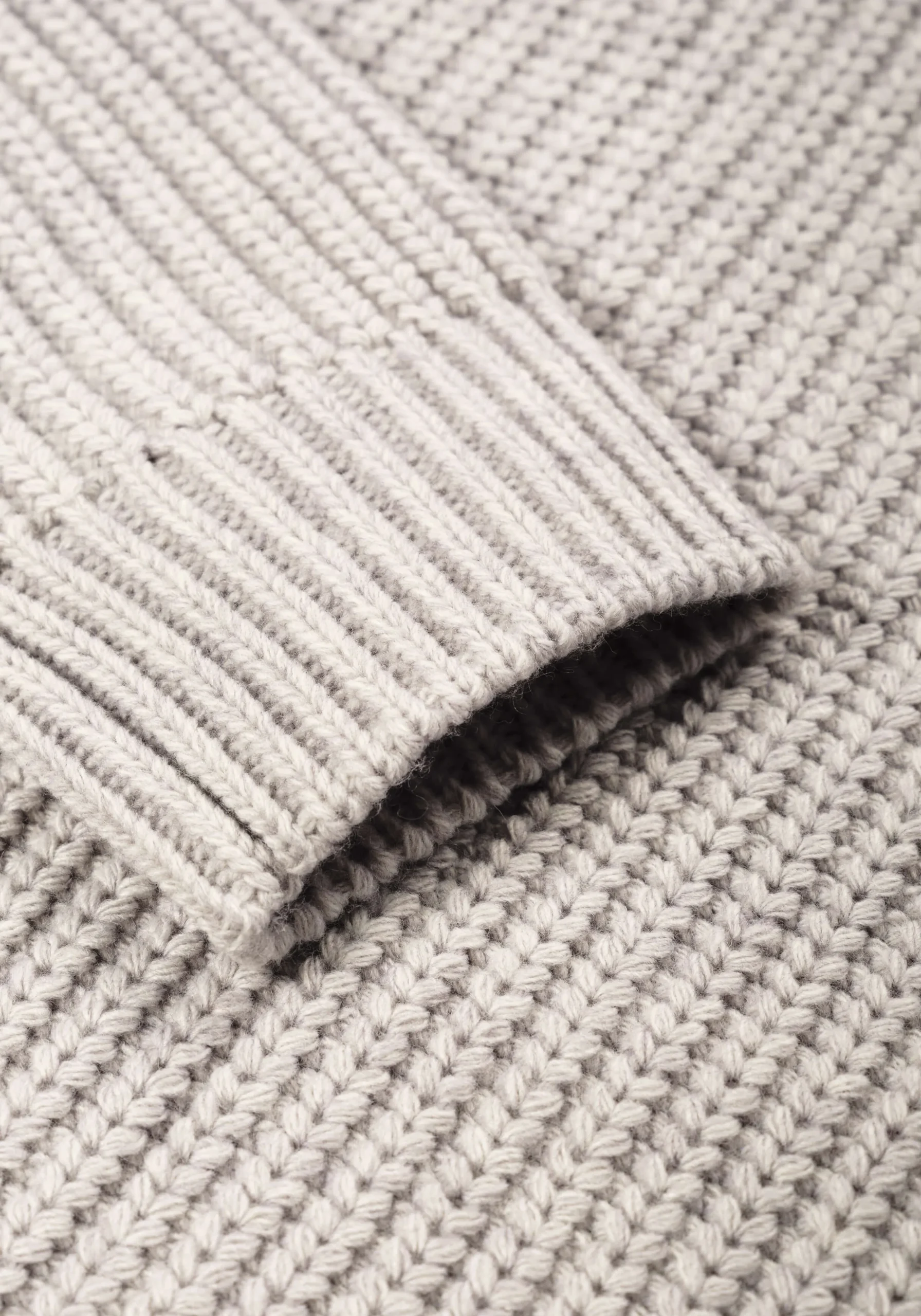 MKI CHUNKY RIB KNIT CREWNECK