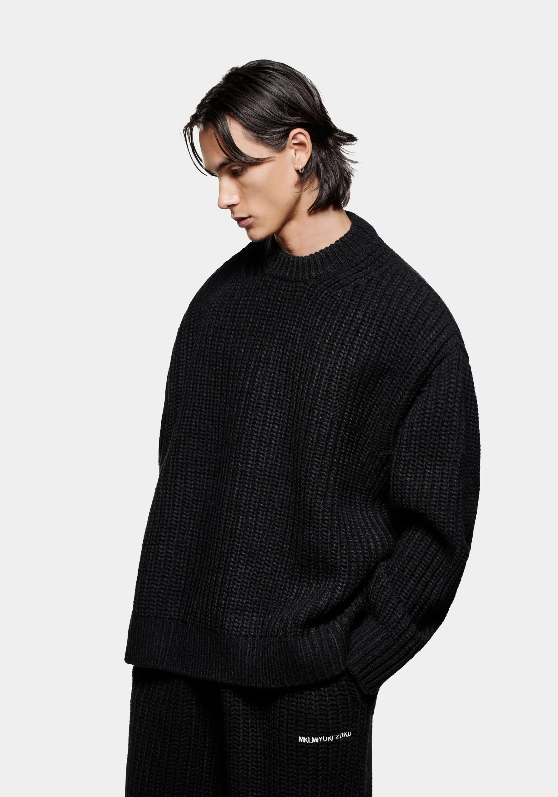 MKI CHUNKY RIB KNIT CREWNECK