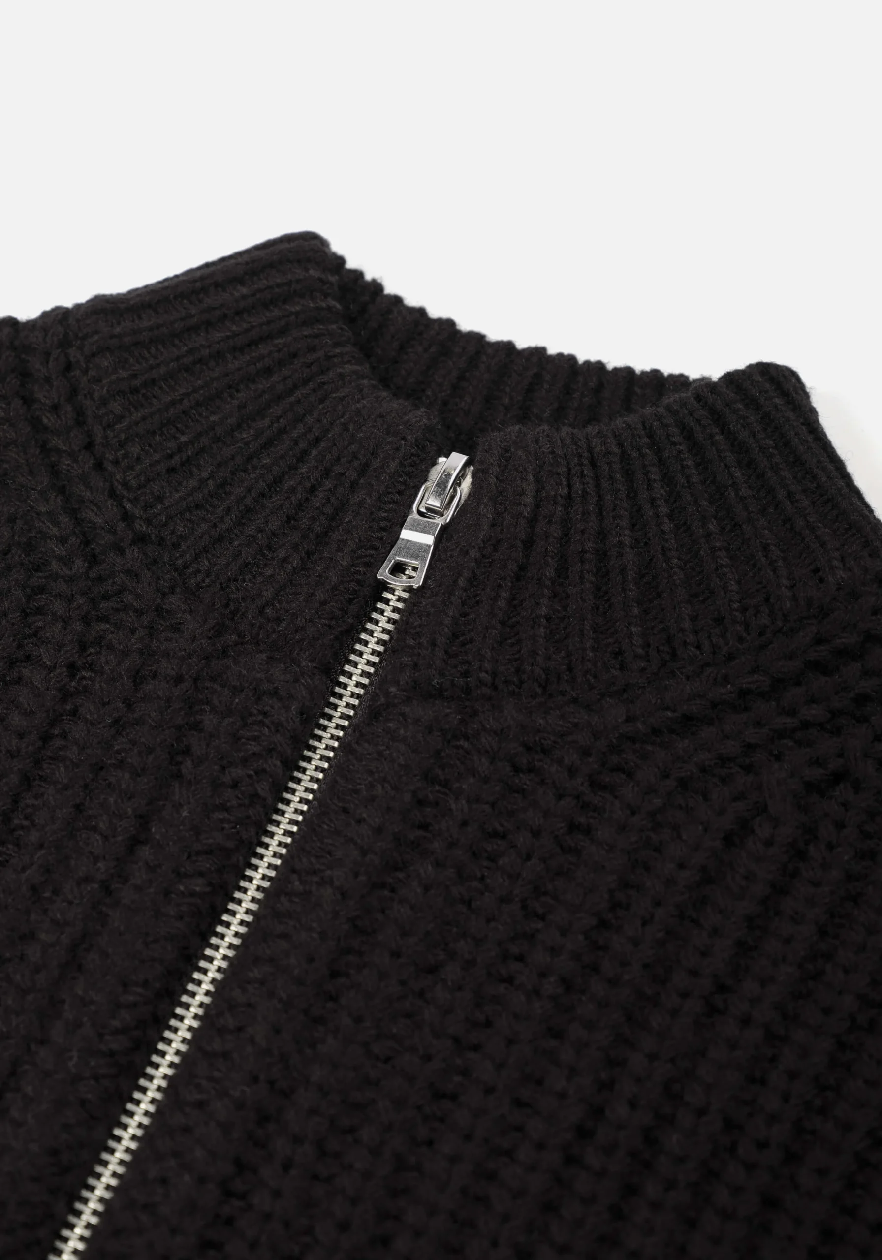 MKI CHUNKY RIB KNIT TRACK JACKET