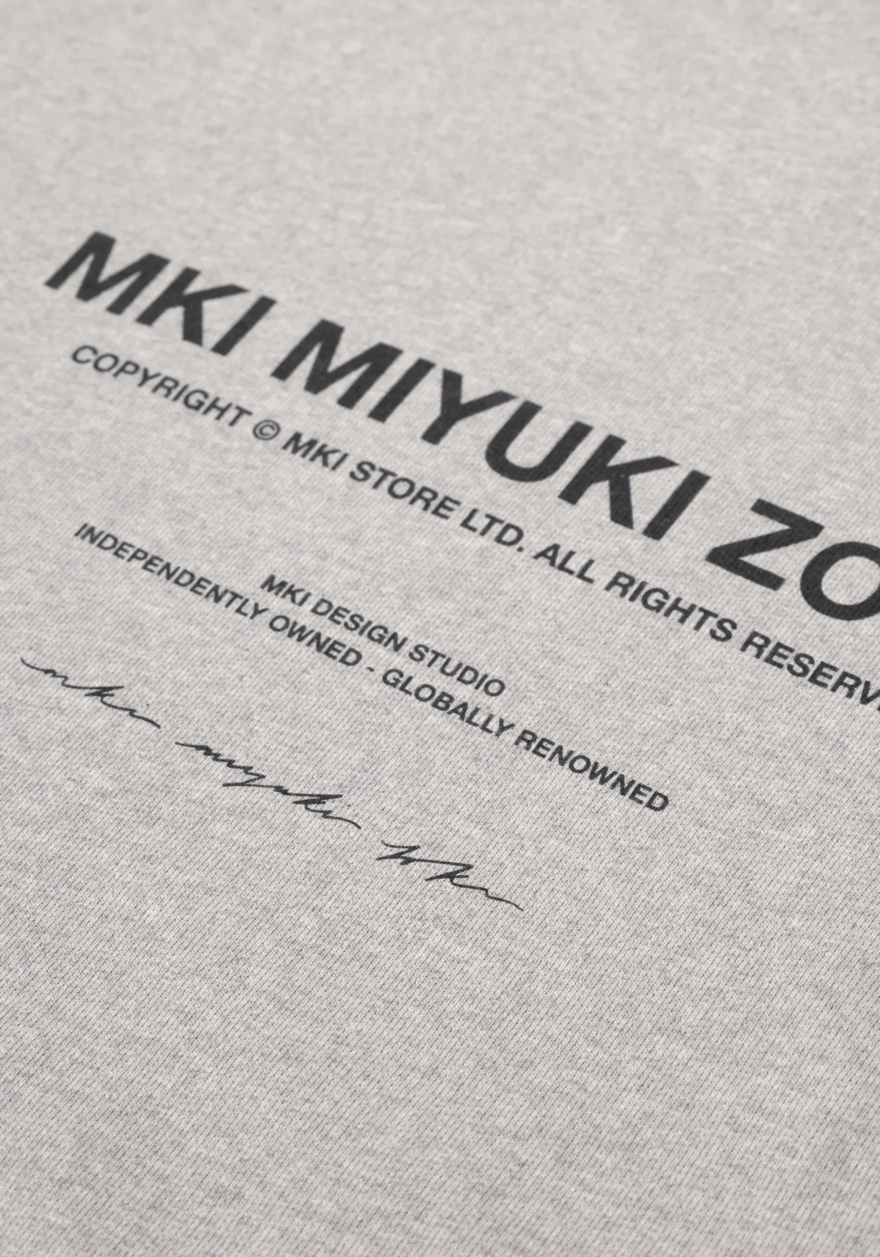 MKI DESIGN STUDIO CREWNECK