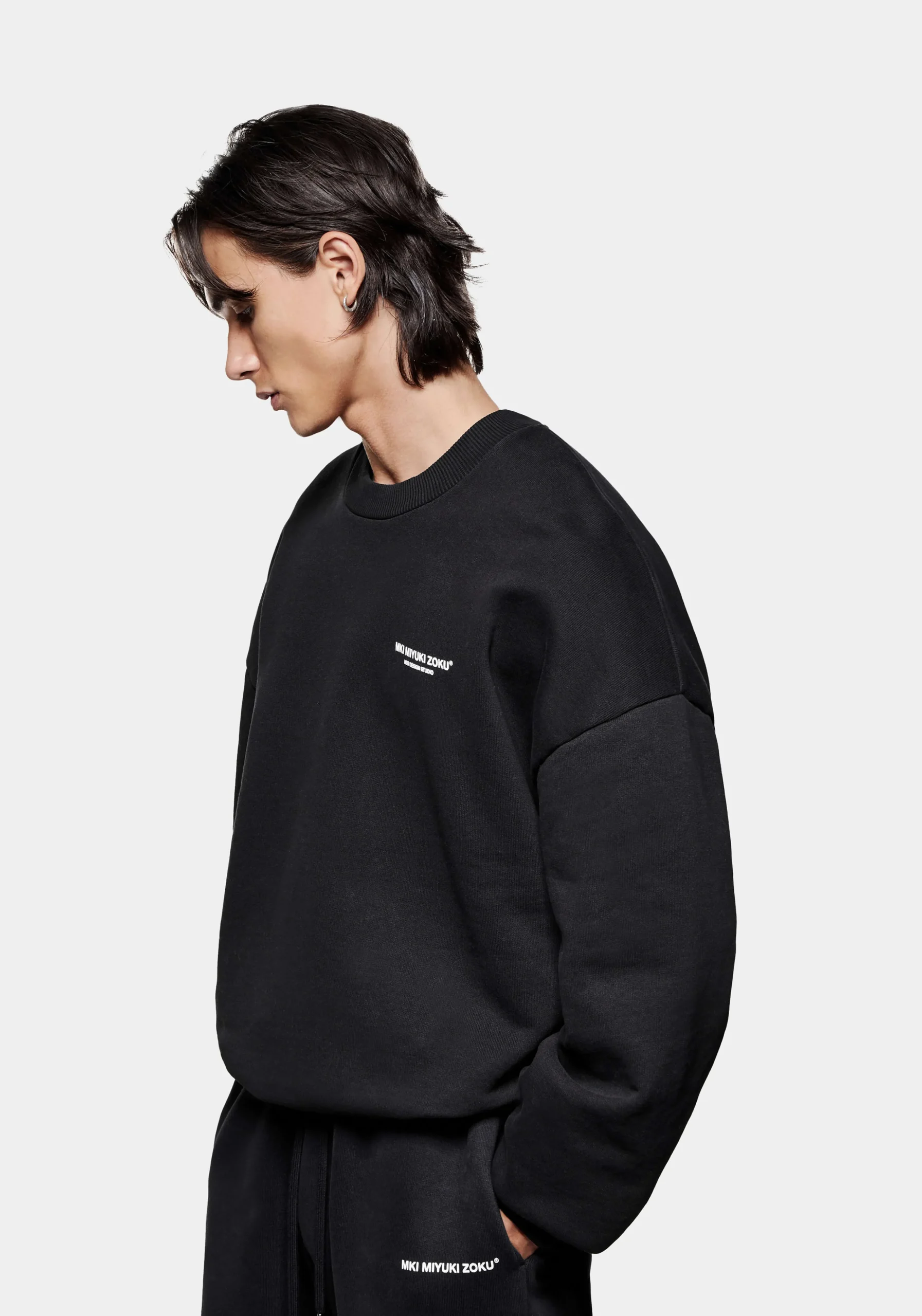 MKI DESIGN STUDIO CREWNECK