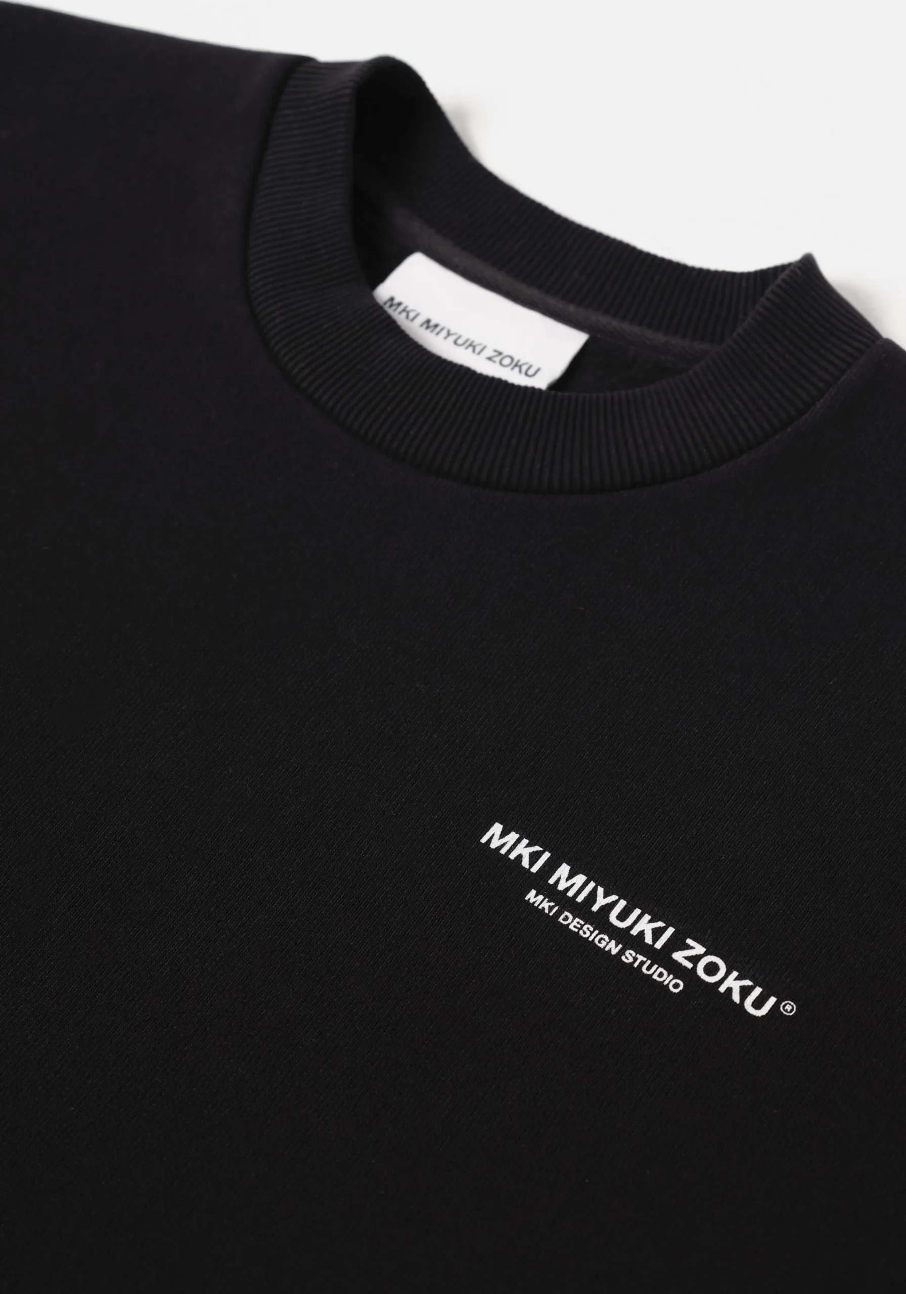 MKI DESIGN STUDIO CREWNECK