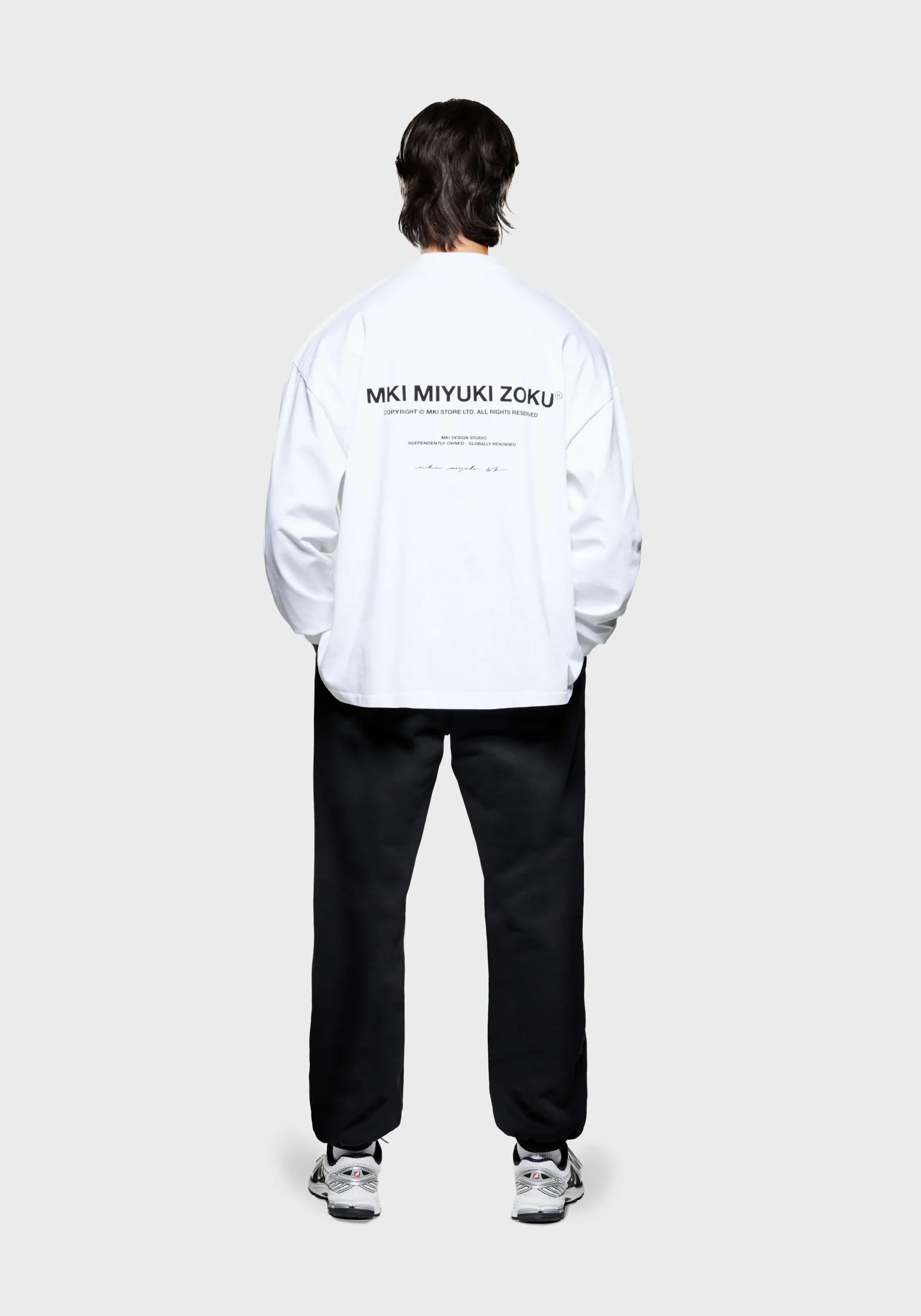 MKI DESIGN STUDIO LONGSLEEVE T-SHIRT