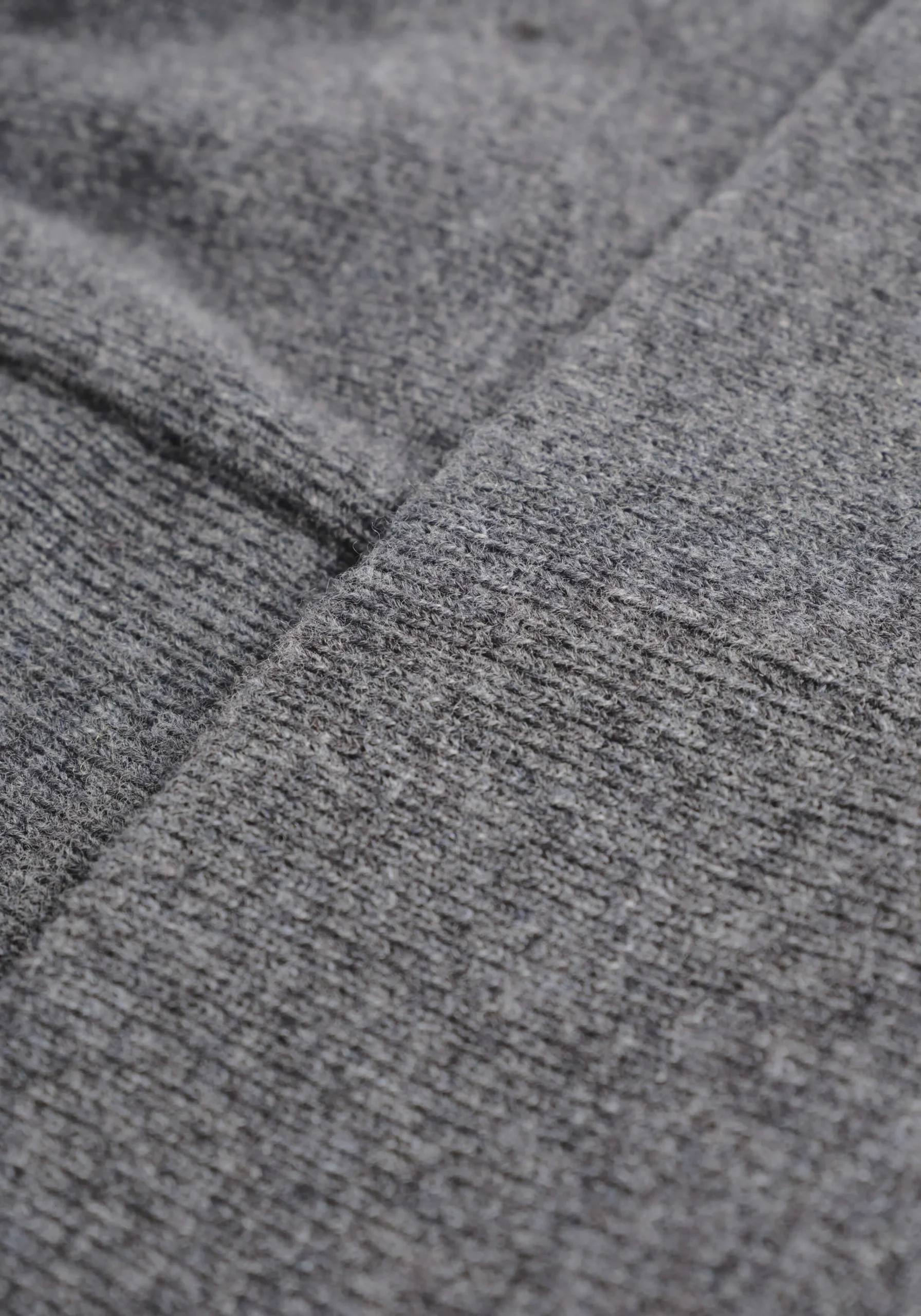 MKI EMBROIDERED MERINO BEANIE