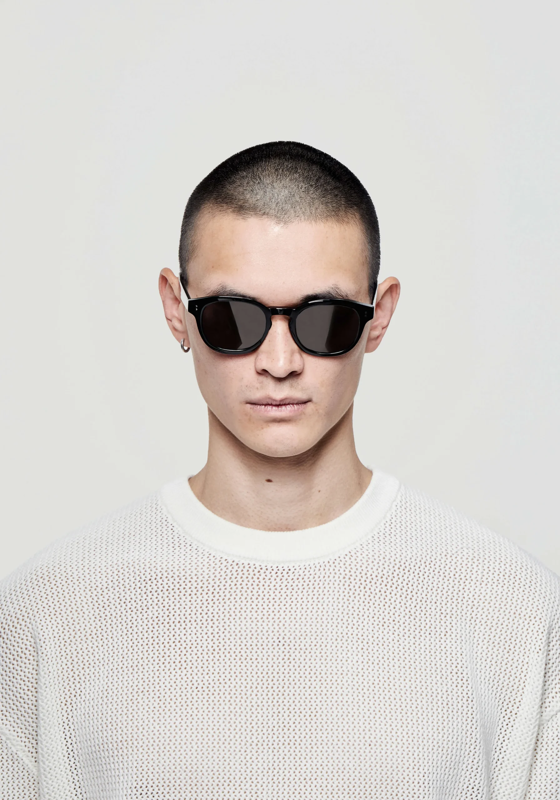 MKI KEYHOLE SUNGLASSES