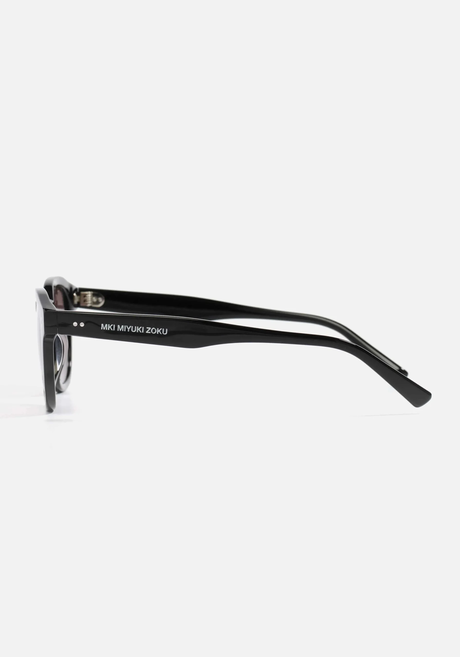 MKI KEYHOLE SUNGLASSES