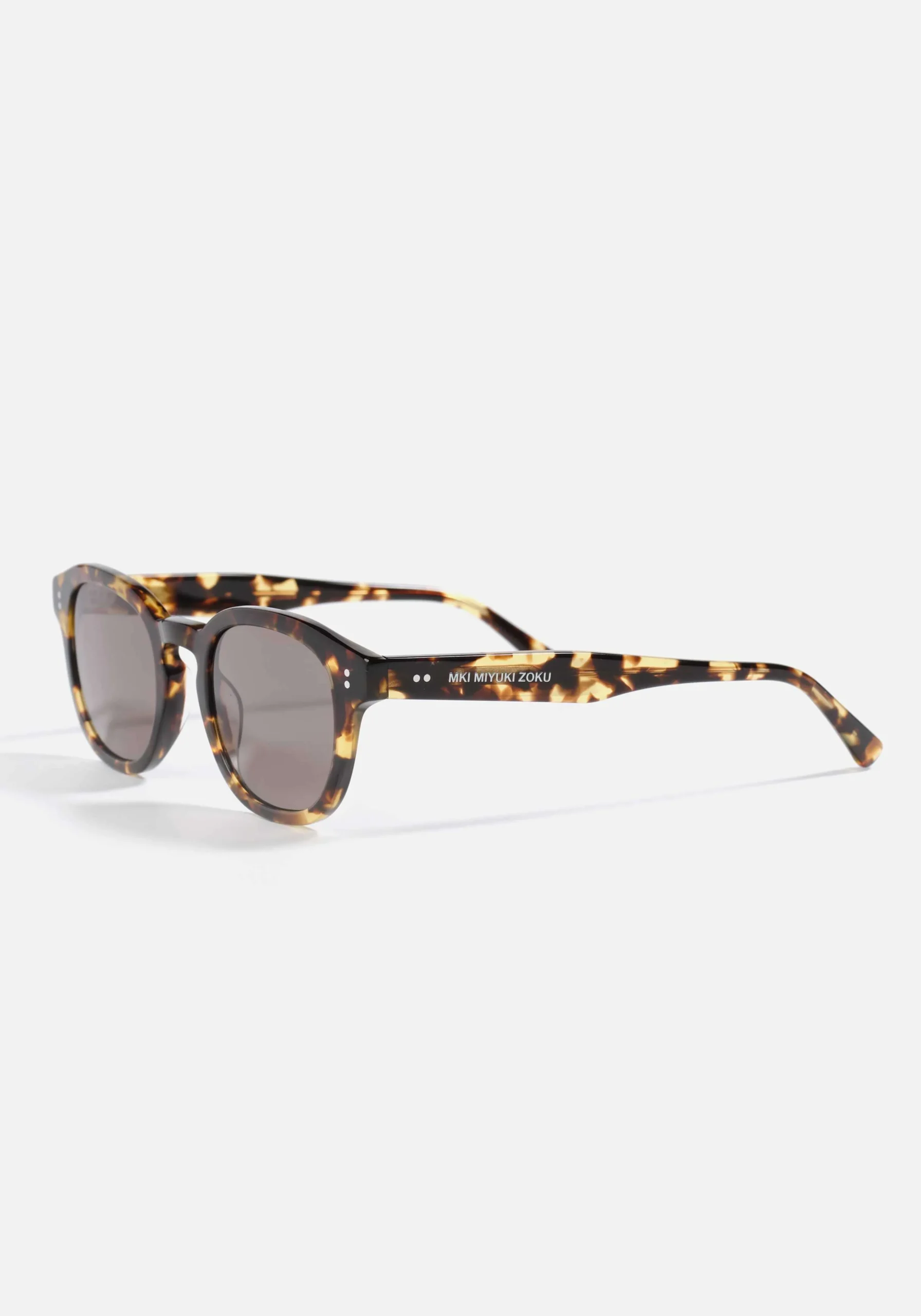 MKI KEYHOLE SUNGLASSES