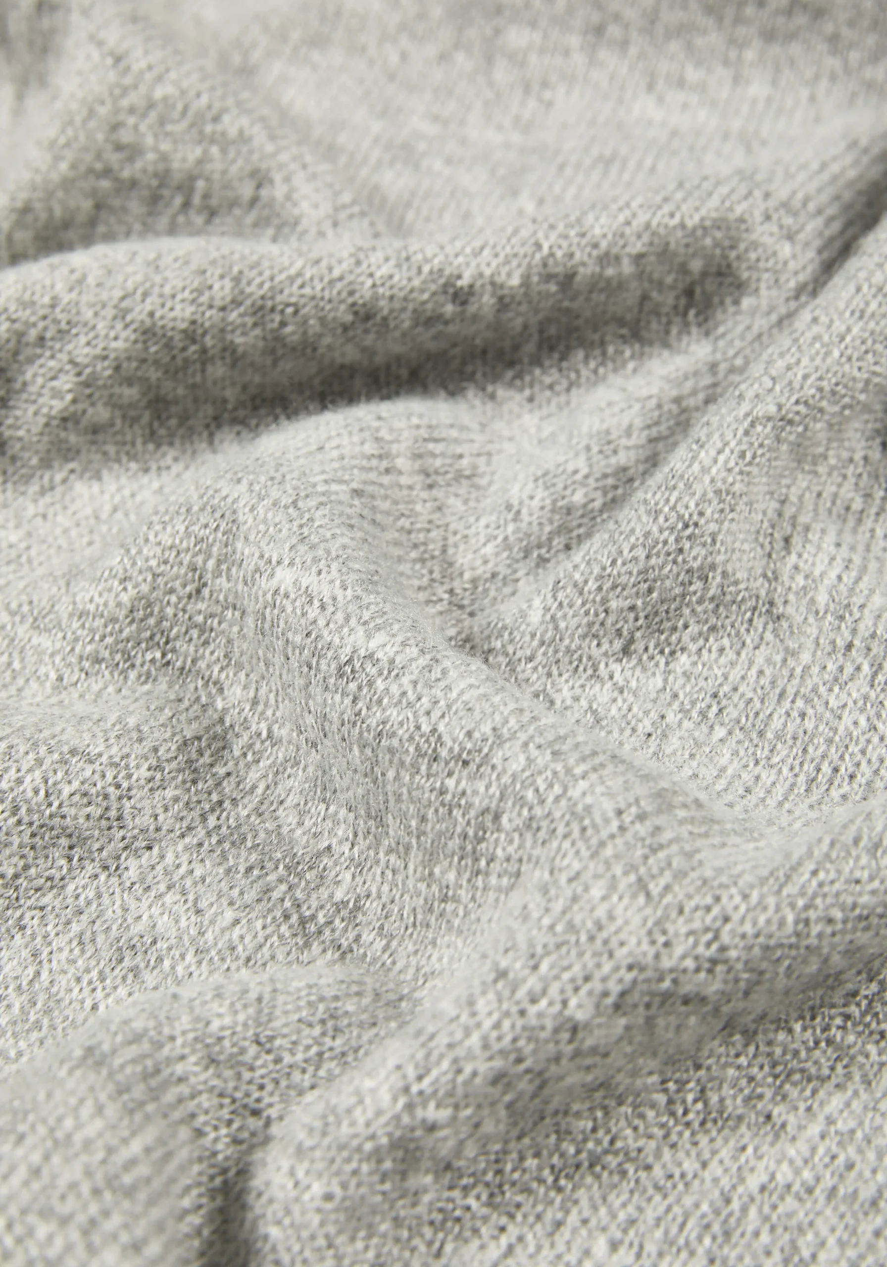 MKI LIGHTWEIGHT MOHAIR KNIT CREWNECK