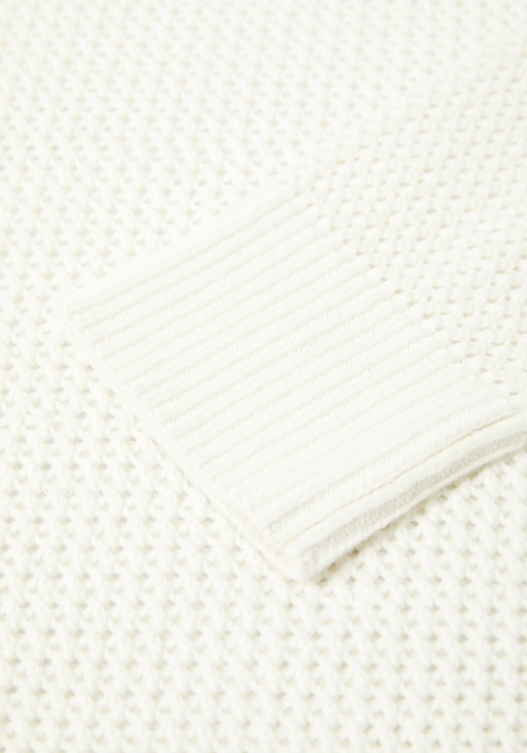 MKI LOOSE KNIT CREW