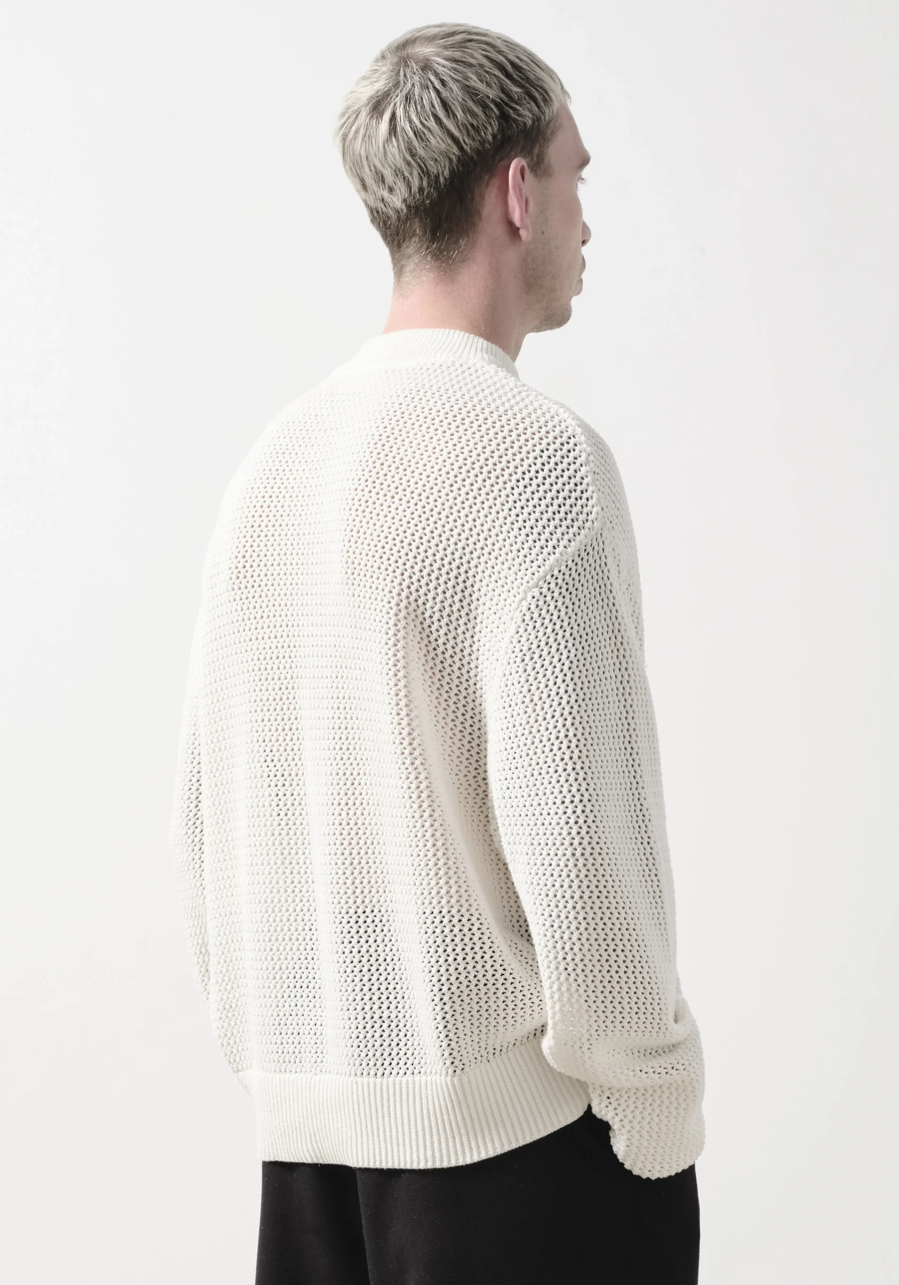 MKI LOOSE KNIT CREW