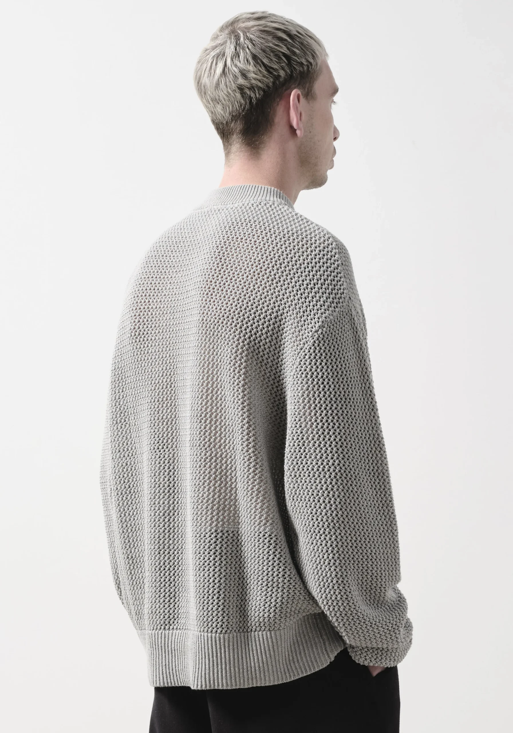 MKI LOOSE KNIT CREW