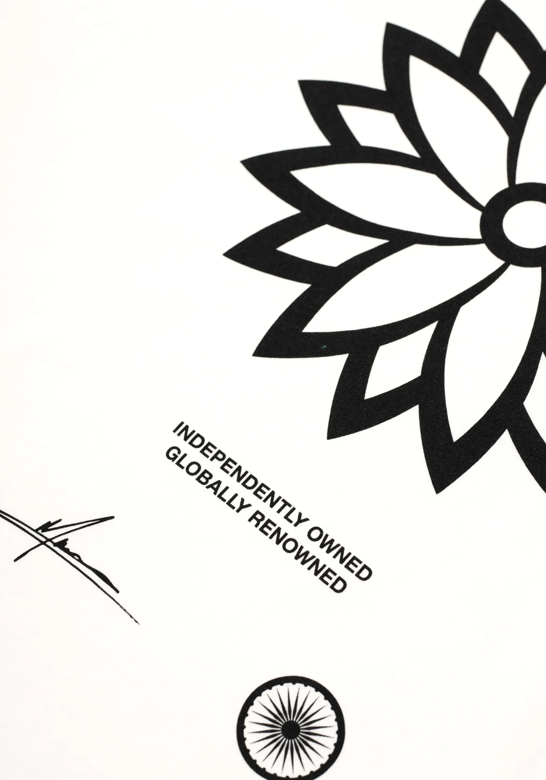 MKI LOTUS FLOWER T-SHIRT