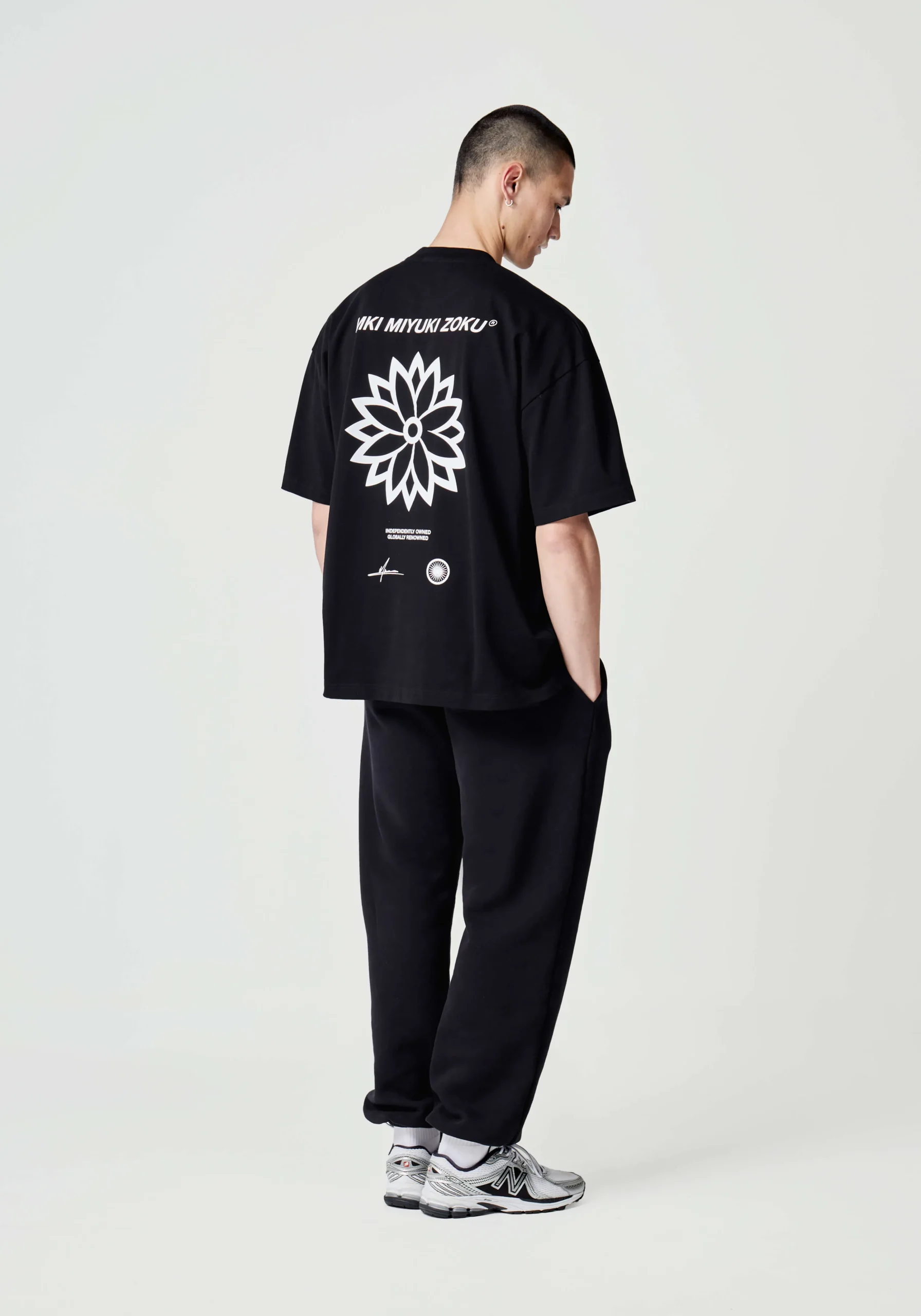 MKI LOTUS FLOWER T-SHIRT