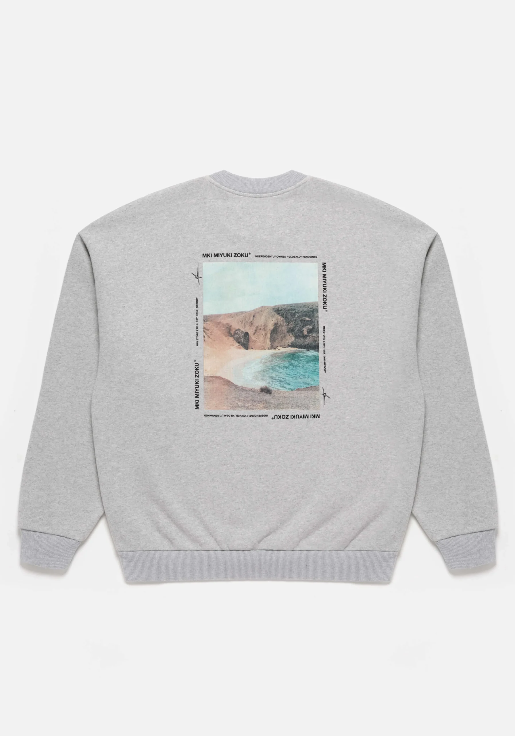 MKI RESORT PRINT CREWNECK