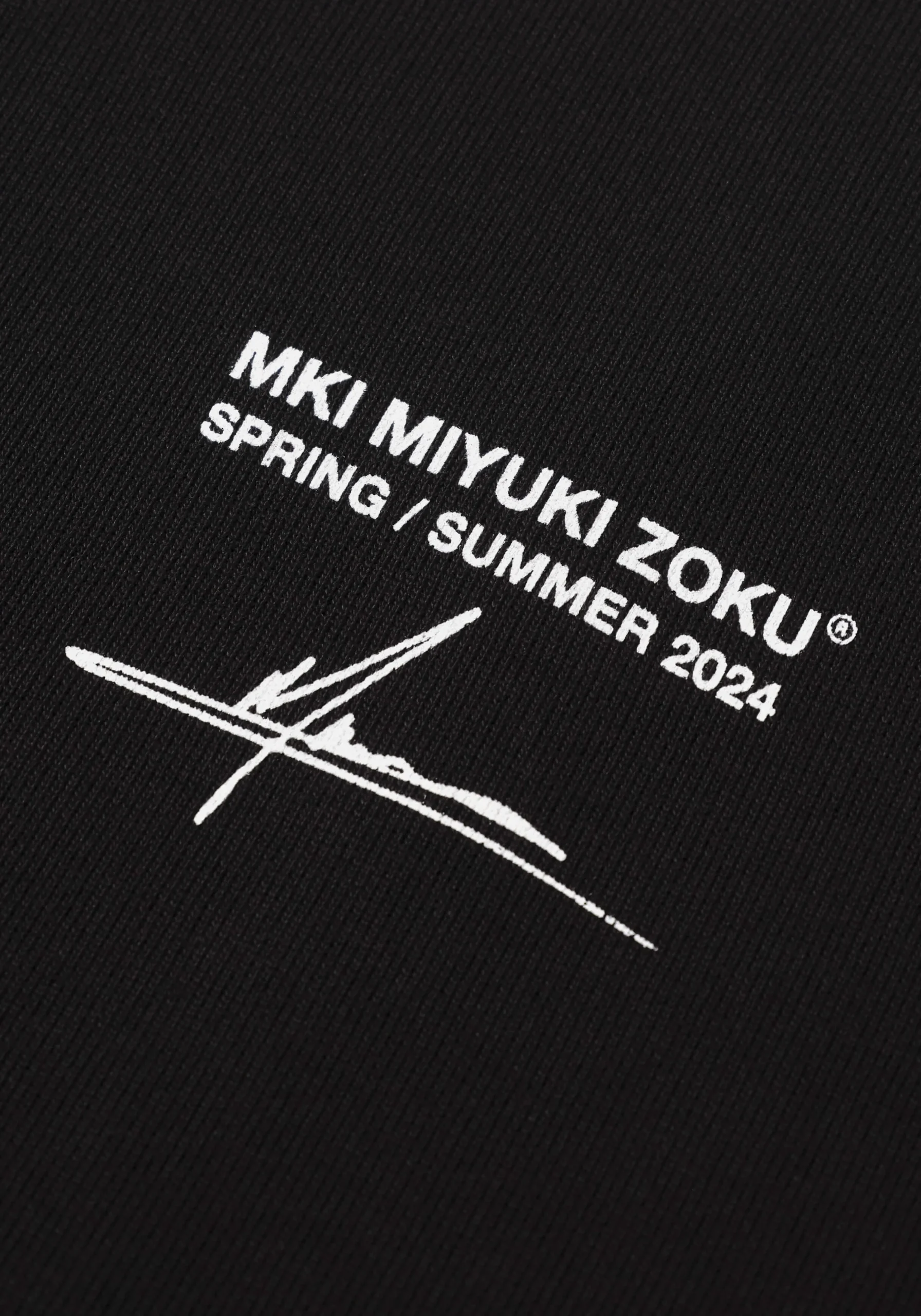 MKI RESORT PRINT CREWNECK