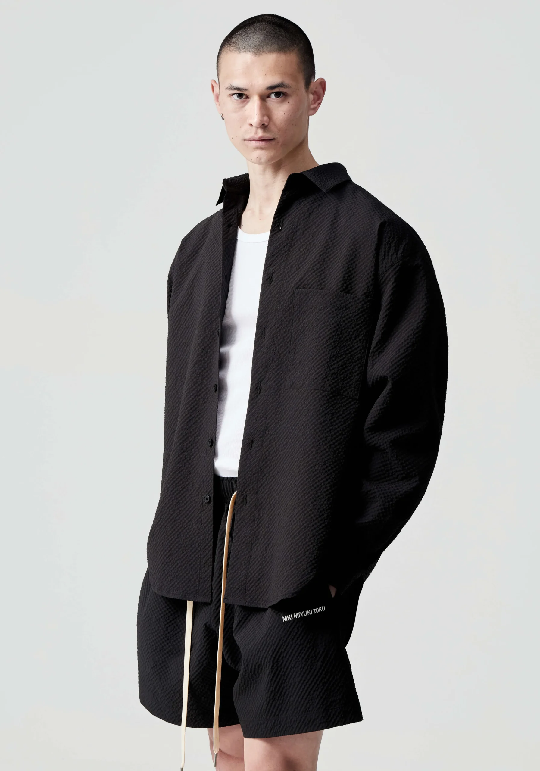 MKI SEERSUCKER DRESS SHIRT