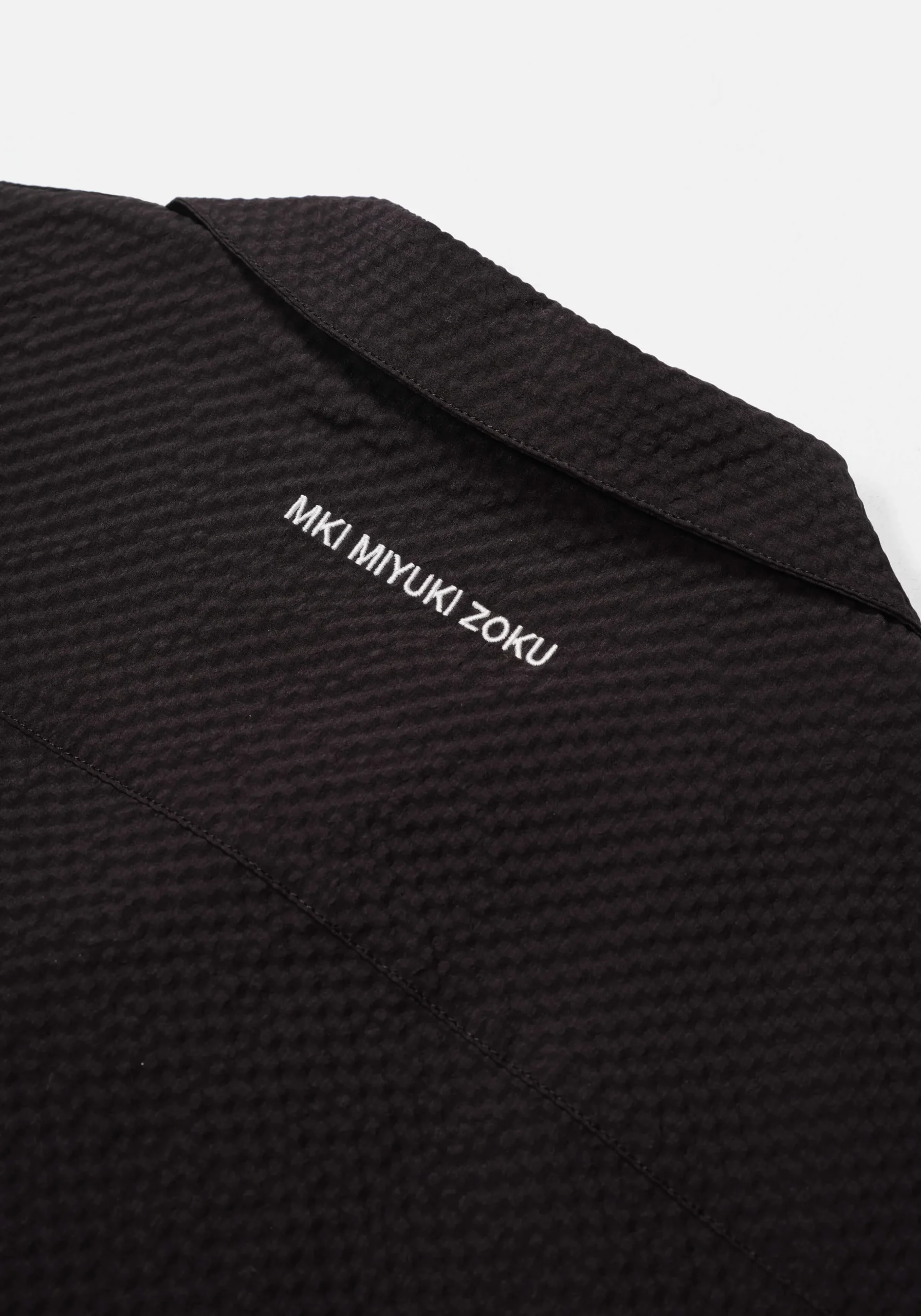 MKI SEERSUCKER VACATION SHIRT