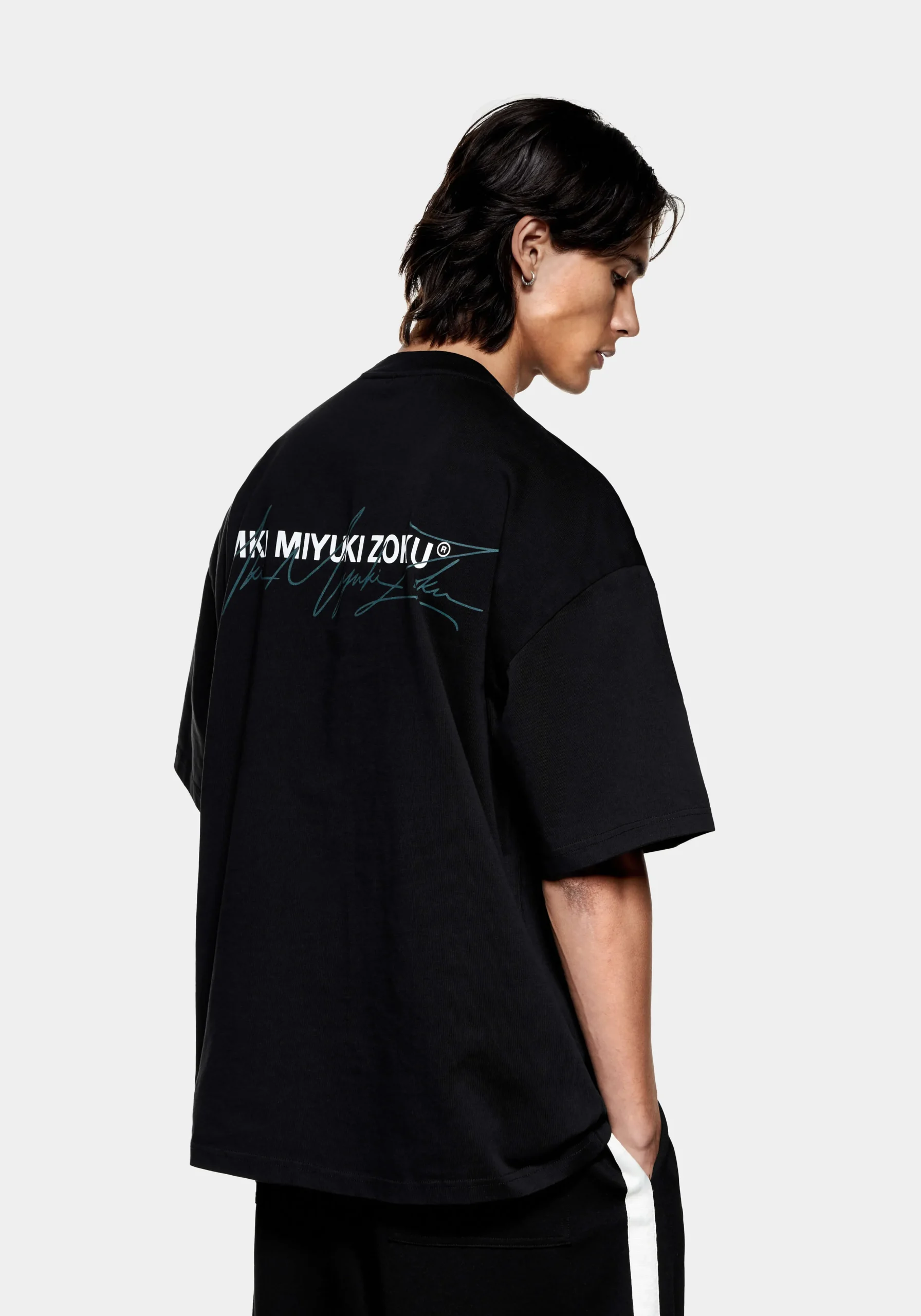 MKI SIGNATURE OVERLAY T-SHIRT