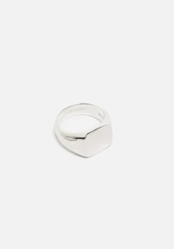 MKI SQUARE SIGNET RING