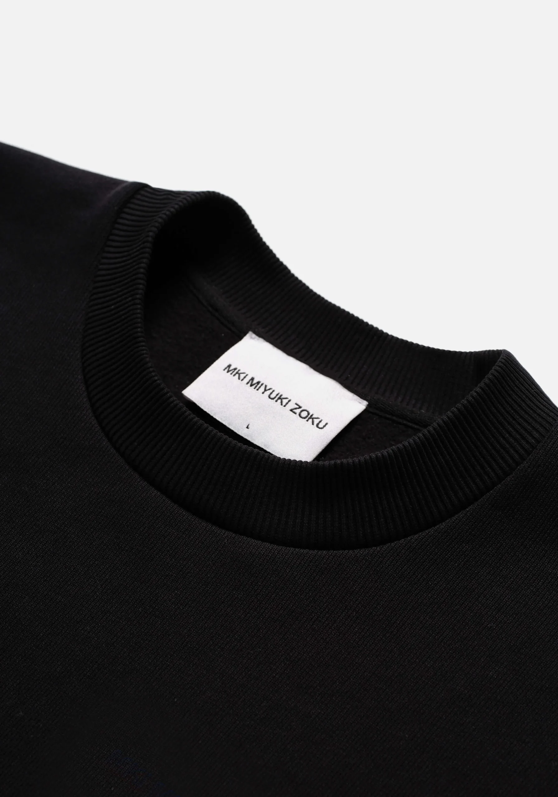 MKI UNIFORM CREWNECK