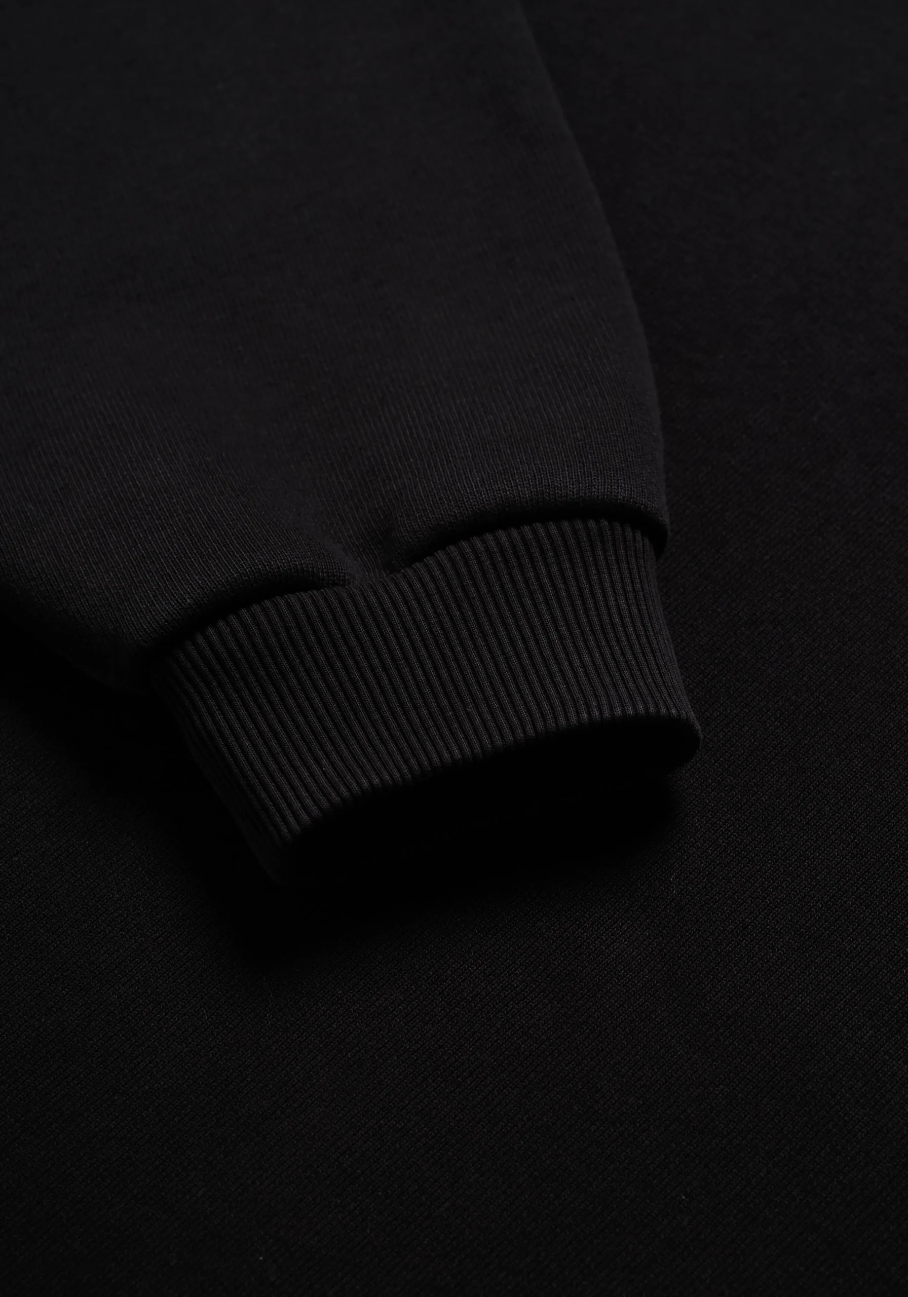 MKI UNIFORM CREWNECK
