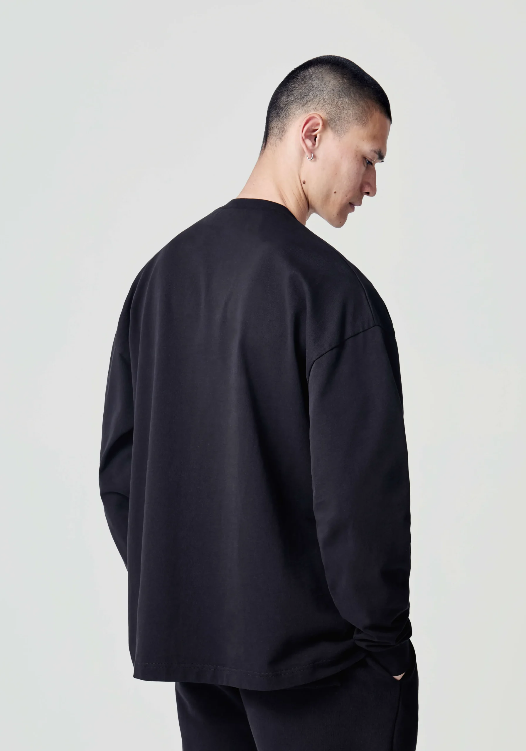 MKI UNIFORM LONGSLEEVE T-SHIRT