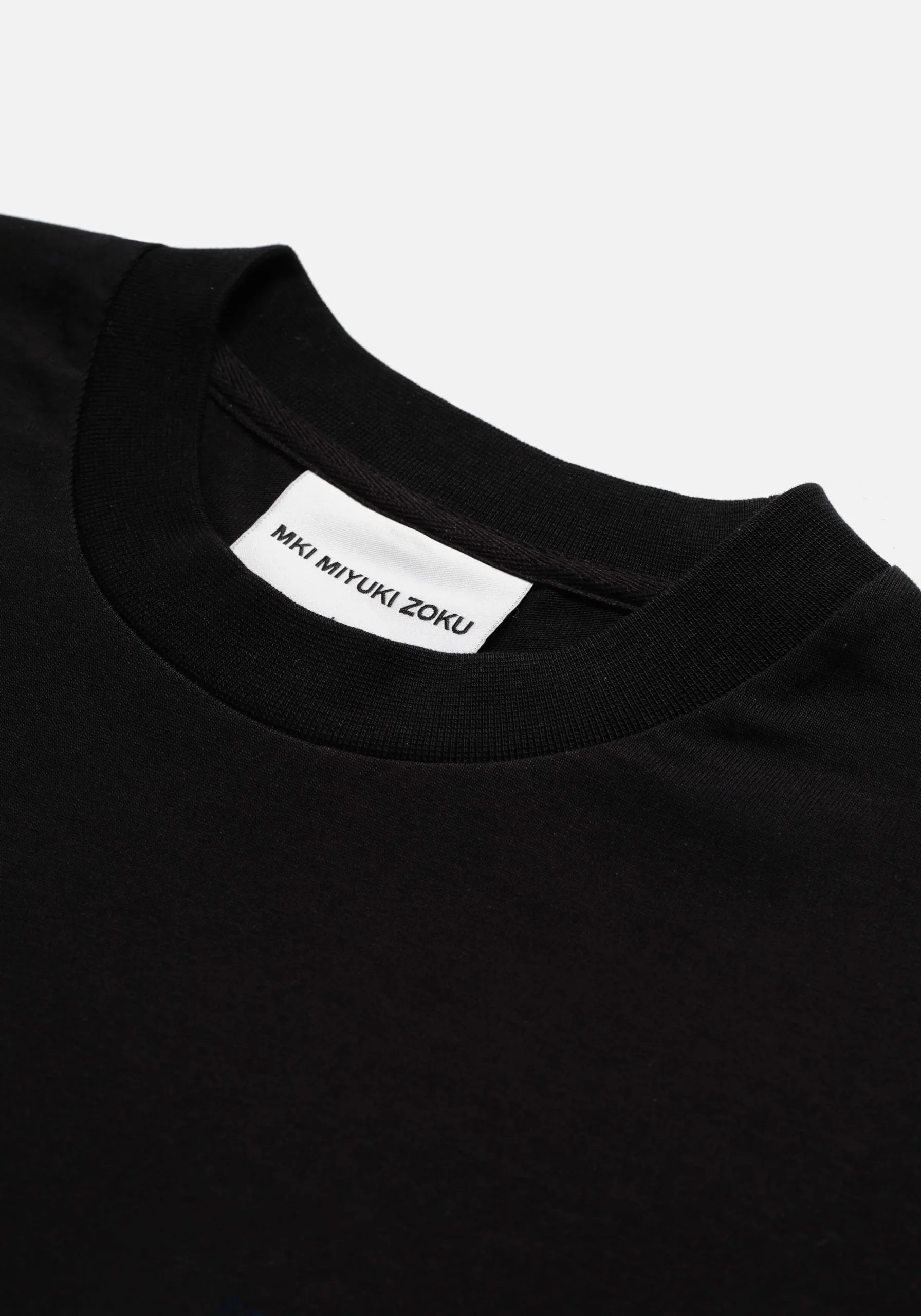 MKI UNIFORM LONGSLEEVE T-SHIRT