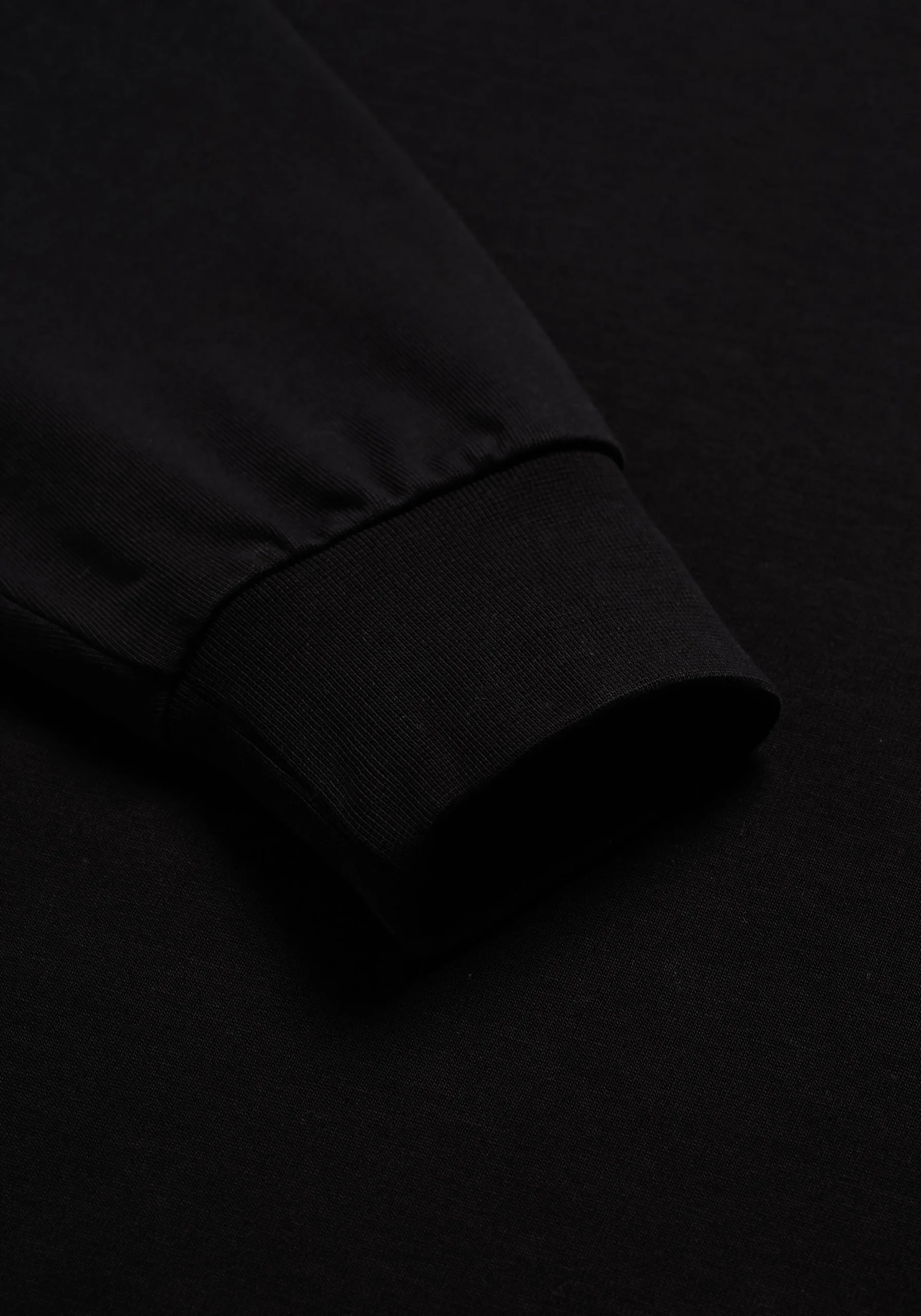 MKI UNIFORM LONGSLEEVE T-SHIRT