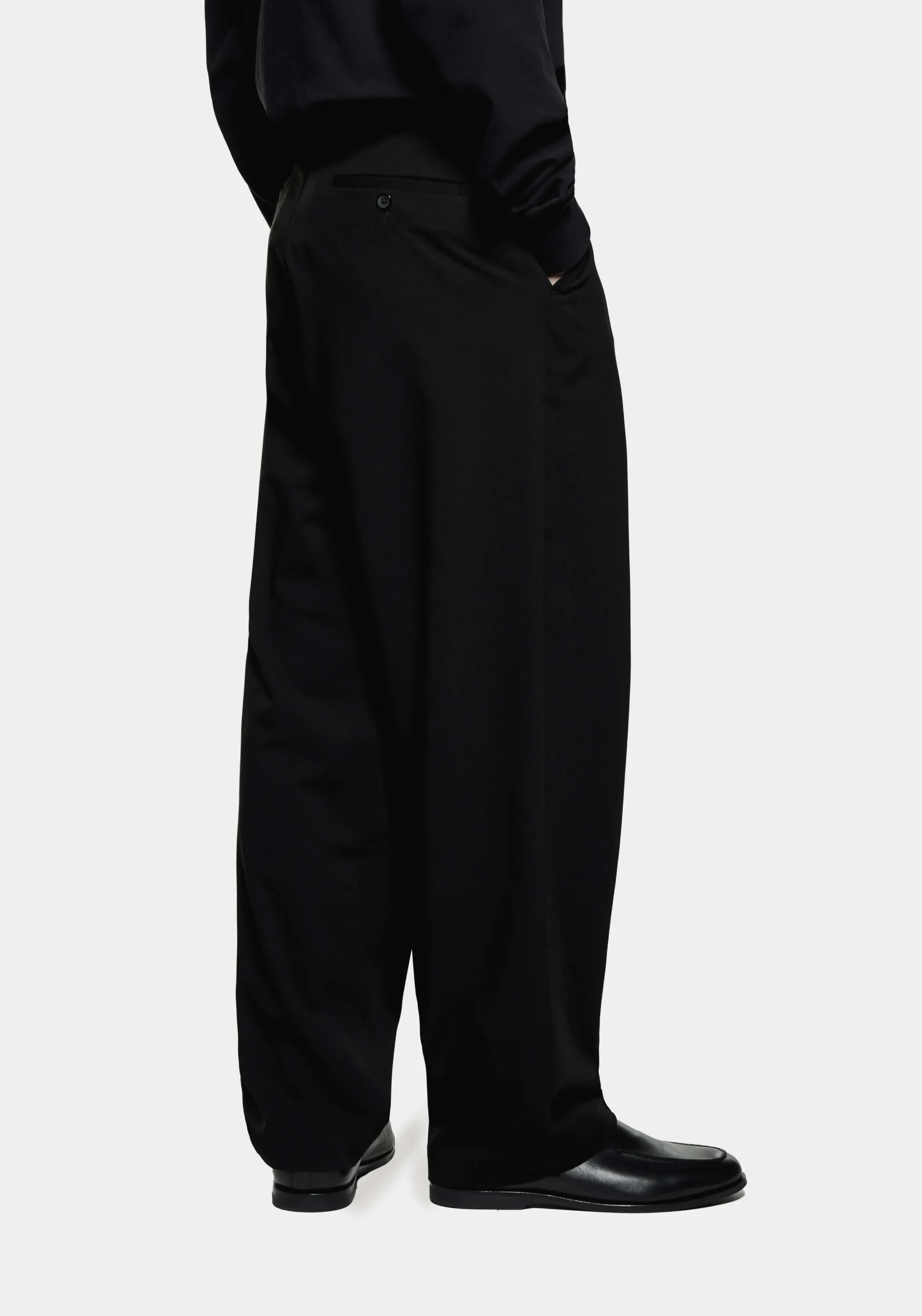 MKI WIDE FIT SUIT PANTS